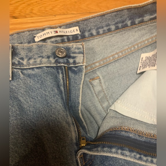 Tommy Hilfiger women’s jeans size 8 - Picture 2 of 5